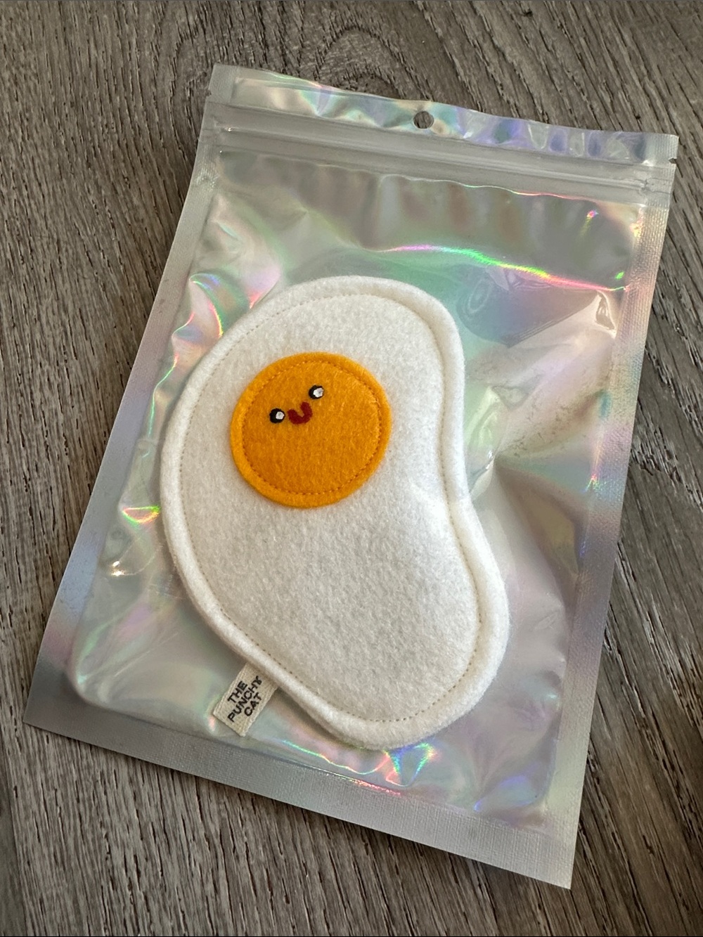 Soft Felt Egg Cat Toy - White & Yellow